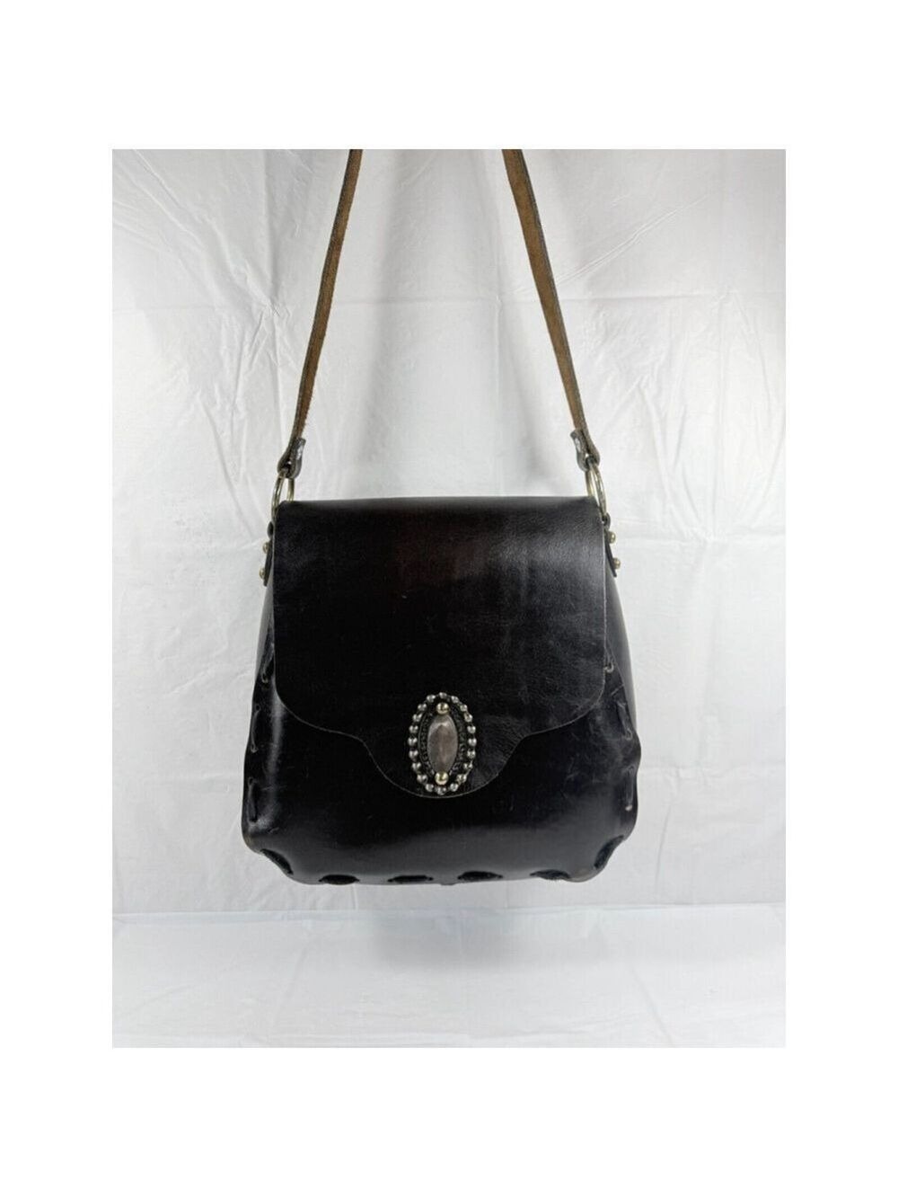 VINTAGE BLACK LEATHER WHIP STITCH SHOULDER BAG boho